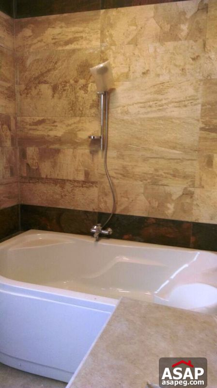 Town House for Rent in Allegria