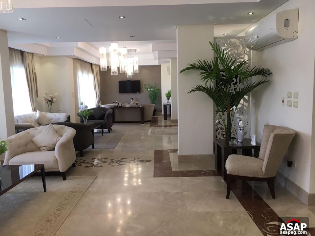 Furnished Villa for Sale in Hyde Park Furnished Villa for Sale in Hyde Park