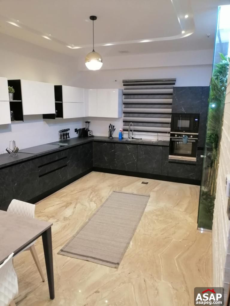 Apartment with Private Garden in the WaterWay for Rent