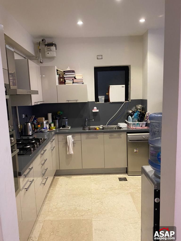 Apartment with Lake View for Rent in the WaterWay Apartment with Lake View for Rent in the WaterWay