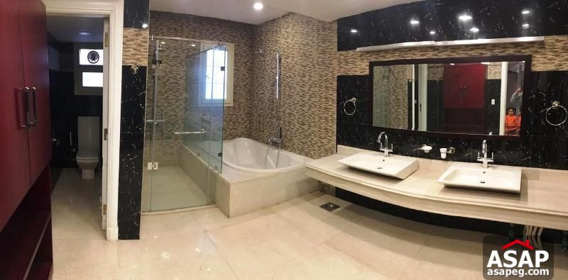 Villa with Private Pool in West Golf for Rent Villa with Private Pool in West Golf for Rent