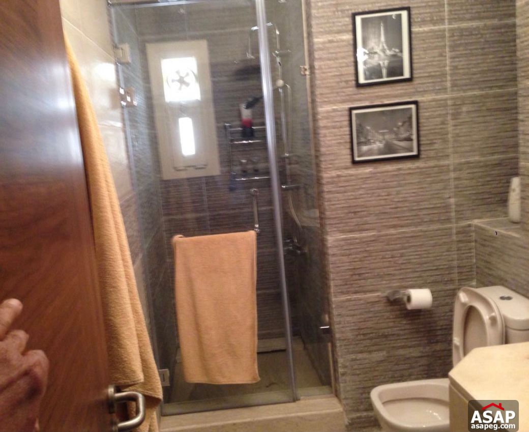 Chalet for Sale in La Vista 7 - North Coast Chalet for Sale in La Vista 7 - North Coast