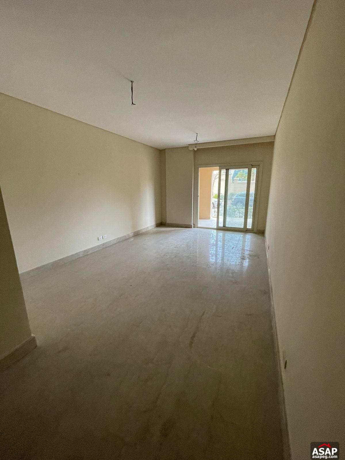 Ground Floor for Sale in 90 Avenue Ground Floor for Sale in 90 Avenue