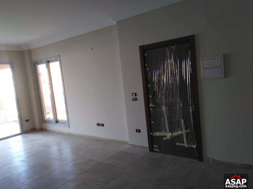 Twin House for Sale in La Vista Bay Twin House for Sale in La Vista Bay