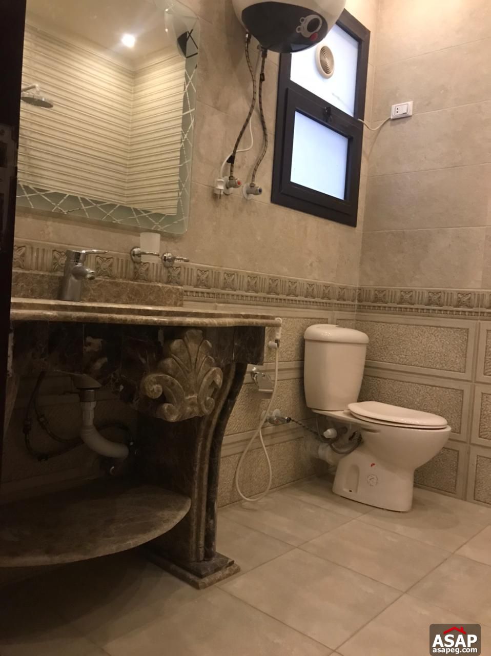 Furnished Apartment for Rent in Eastown Furnished Apartment for Rent in Eastown