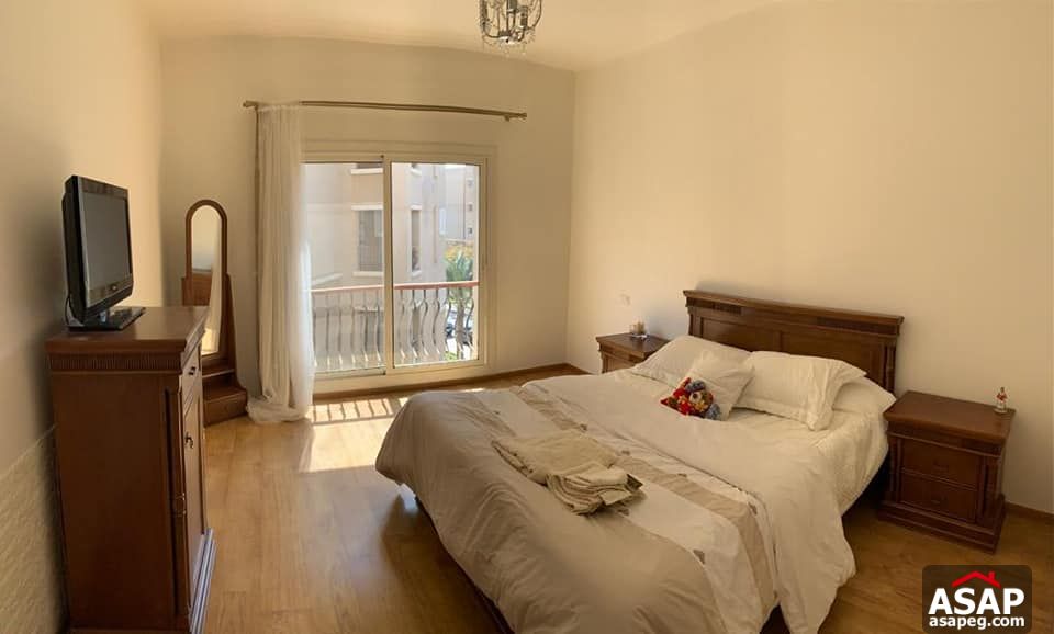 Apartment with Pool View for Rent in Katameya Plaza Apartment with Pool View for Rent in Katameya Plaza