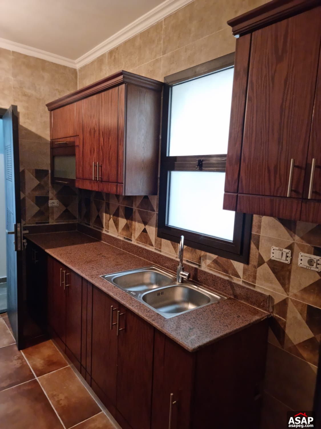 Apartment for Rent in Eastown Apartment for Rent in Eastown