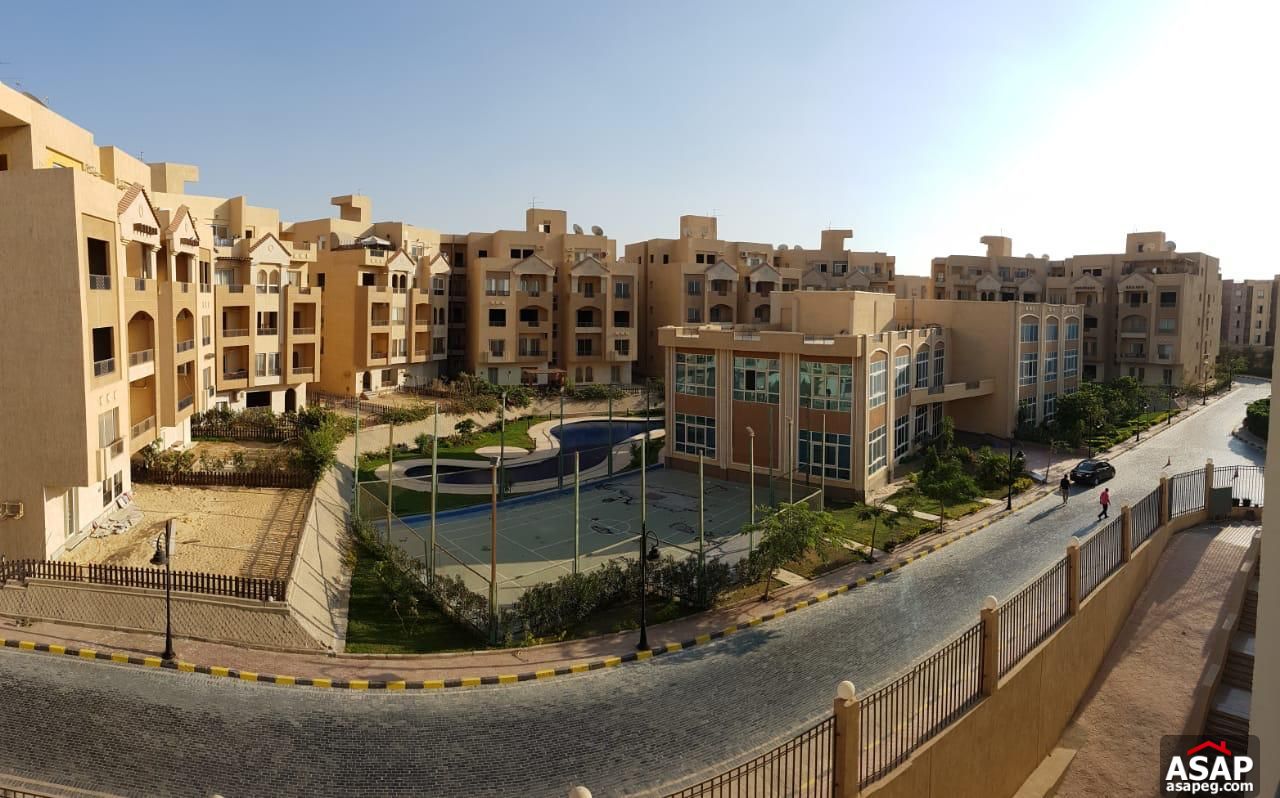 Flat for sale in Highland Park Better Home