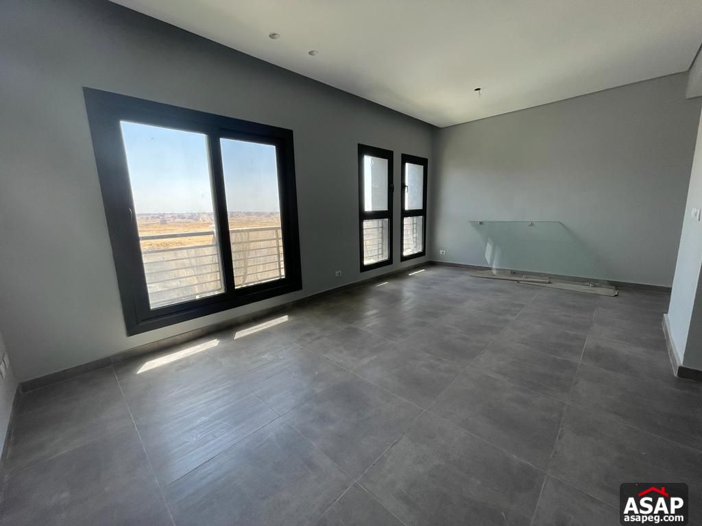 Finished Penthouse for Sale in Trio Gardens Finished Penthouse for Sale in Trio Gardens