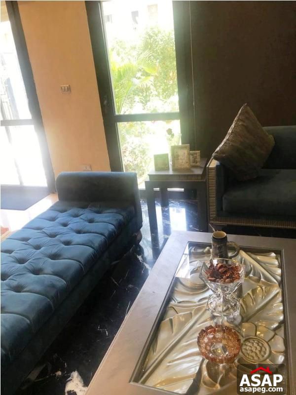 Duplex with Garden for Sale in Eastown Duplex with Garden for Sale in Eastown