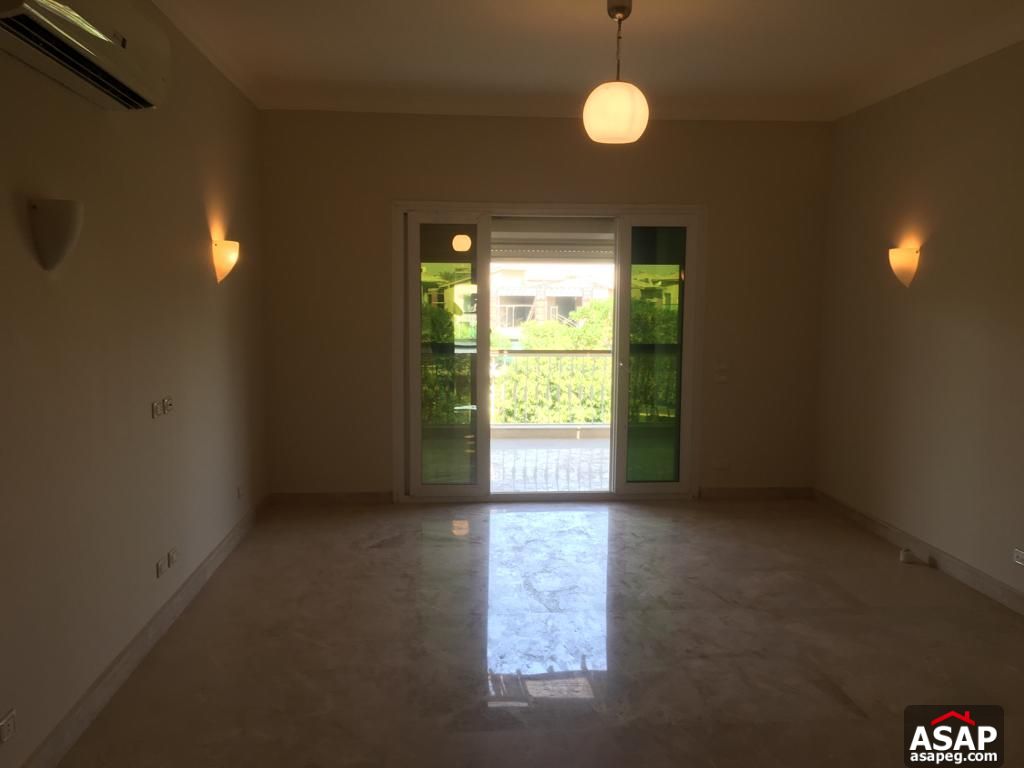 Villa for Rent in New Cairo compounds - Swan Lake Villa for Rent in New Cairo compounds - Swan Lake
