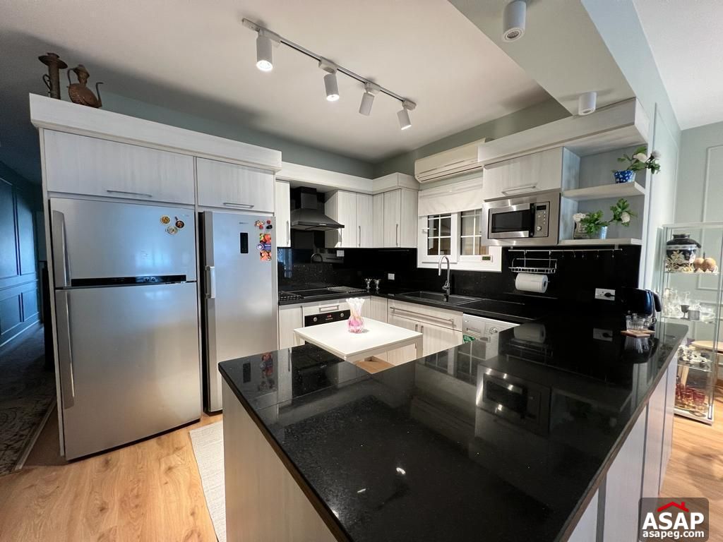 Furnished Apartment for Sale in Mountain View Hyde Park Furnished Apartment for Sale in Mountain View Hyde Park