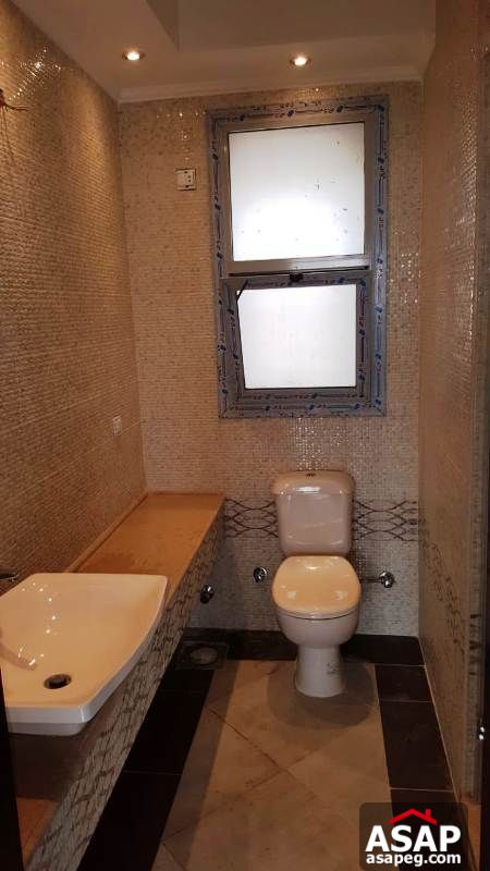 Penthouse for Rent in Village Gate Palm Hills Penthouse for Rent in Village Gate Palm Hills