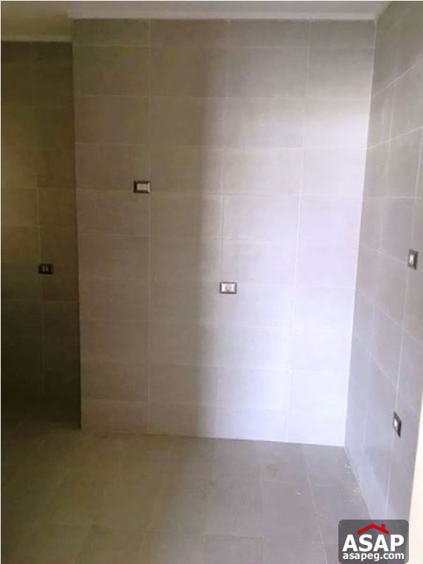 Apartment for Sale in Village Gate - New Cairo