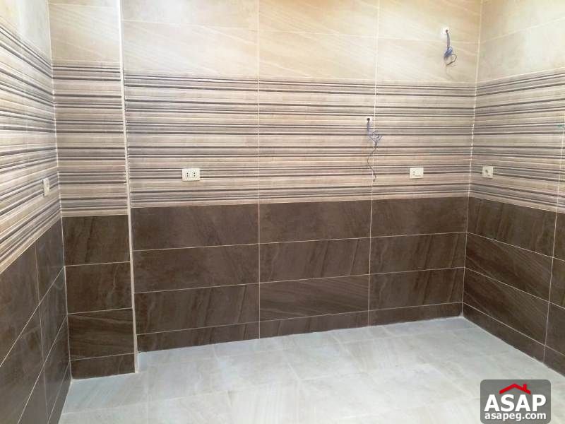 Apartment for Rent with Park View in Eastown