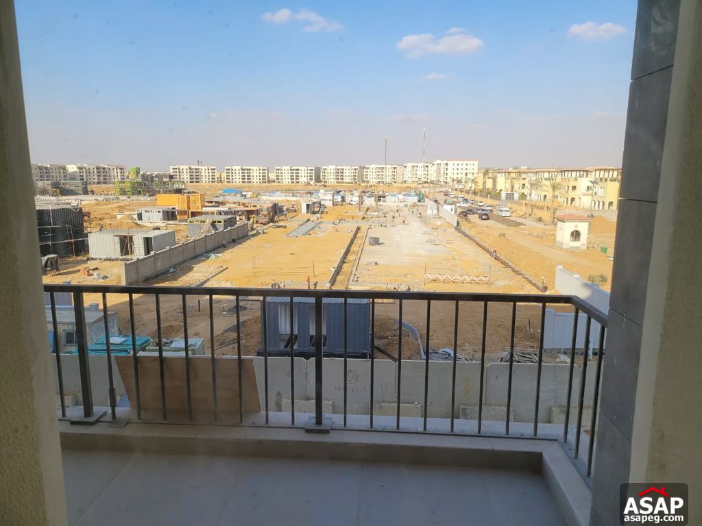 Fully Finished Apartment for Sale in Mivida Compound Fully Finished Apartment for Sale in Mivida Compound