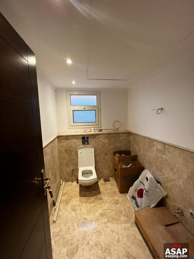 Villa for Rent in Marina City Compound