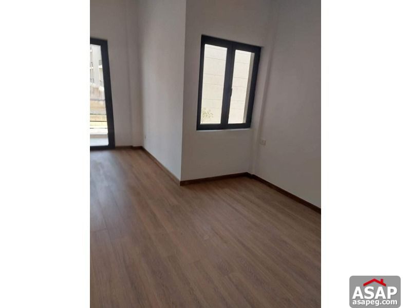 Finished Apartment for Sale in Fifth Square