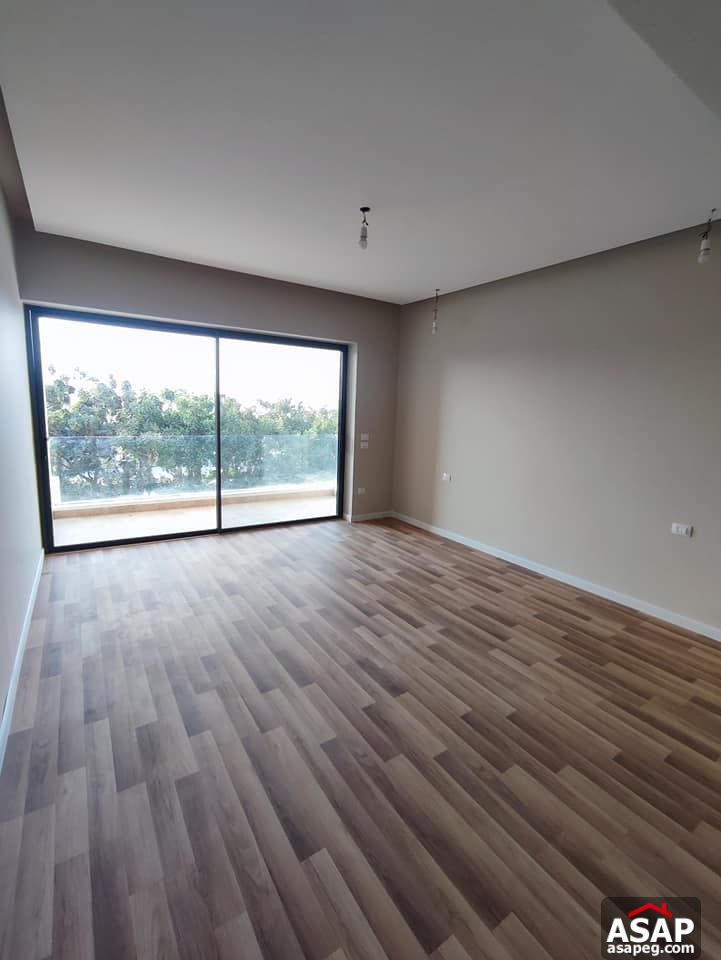 Apartment with Lake View for Rent in Lake View Residence Apartment with Lake View for Rent in Lake View Residence