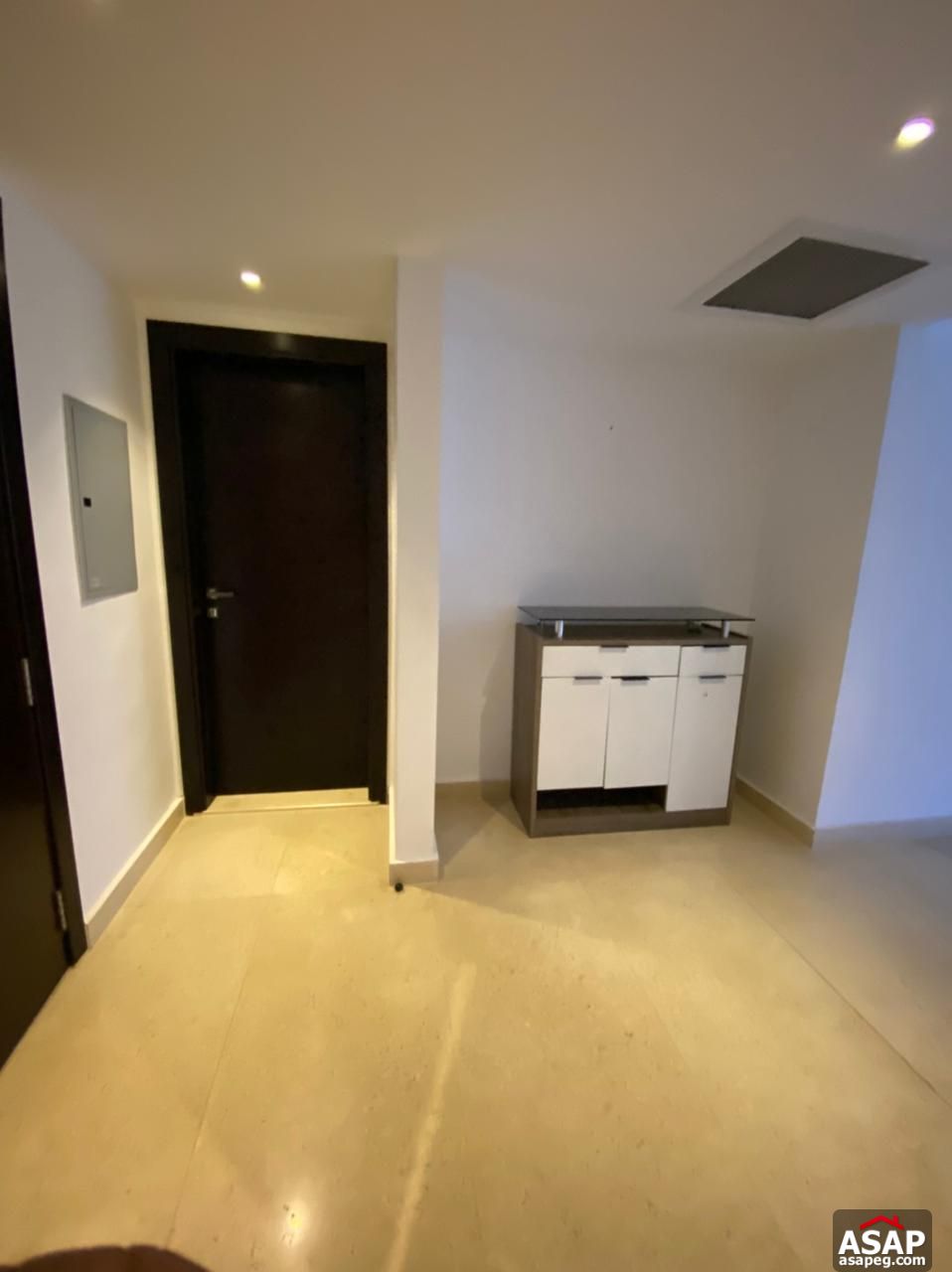 Furnished Apartment for Rent in The WaterWay