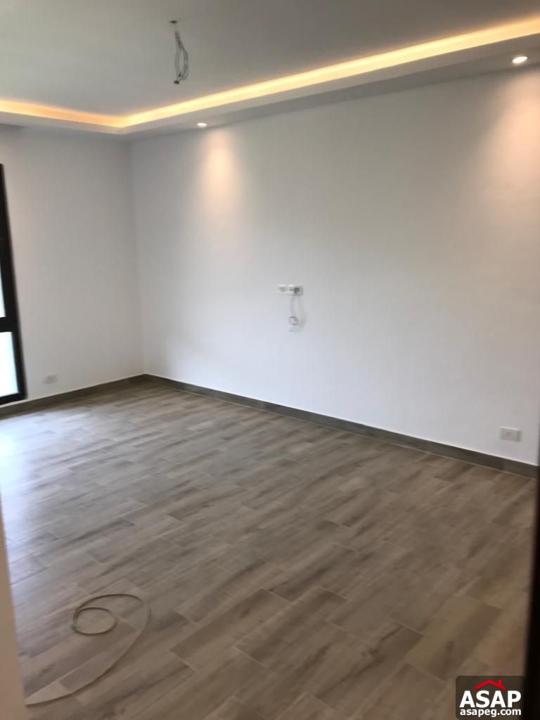 Duplex with Garden for Rent in Eastown Sodic