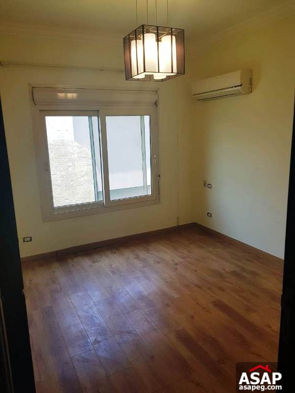 Stand Alone with Garden for Rent in Lake View Stand Alone with Garden for Rent in Lake View