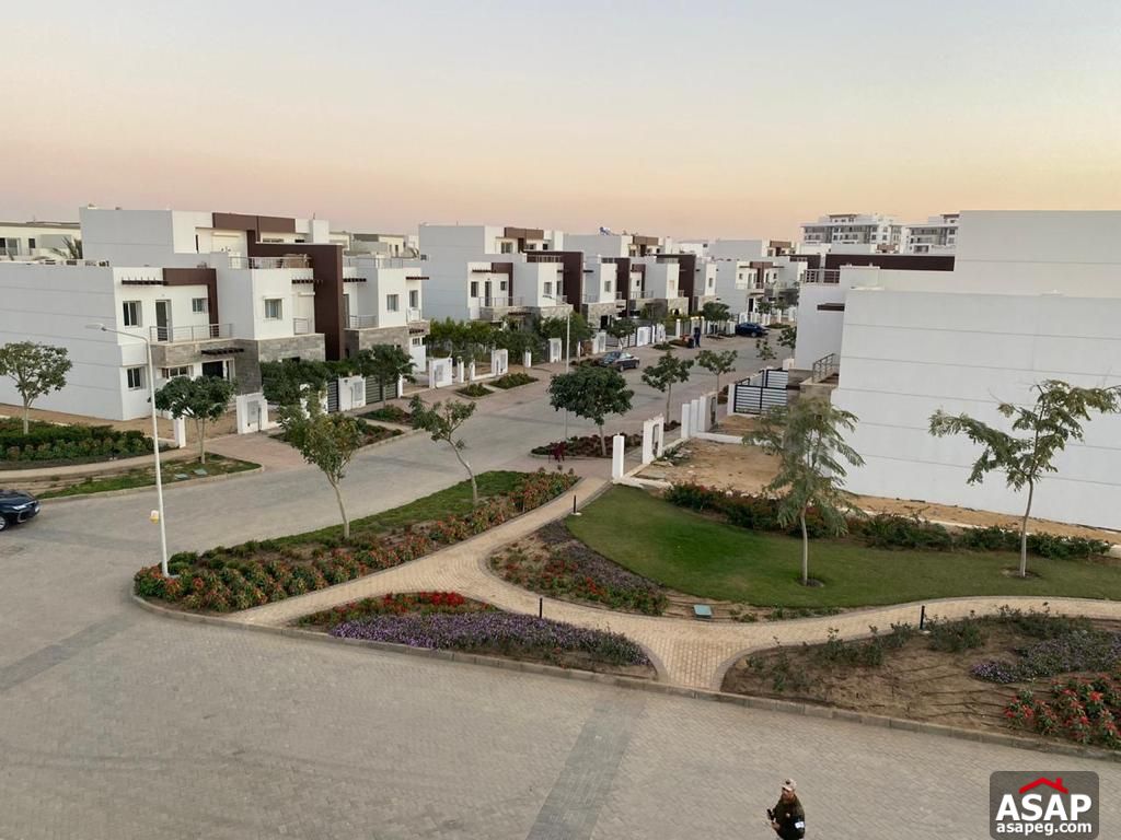 Town House for Rent in Hyde Park Compound Town House for Rent in Hyde Park Compound