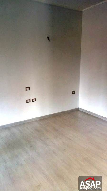 Duplex with Garden for Rent in Village Gate Duplex with Garden for Rent in Village Gate