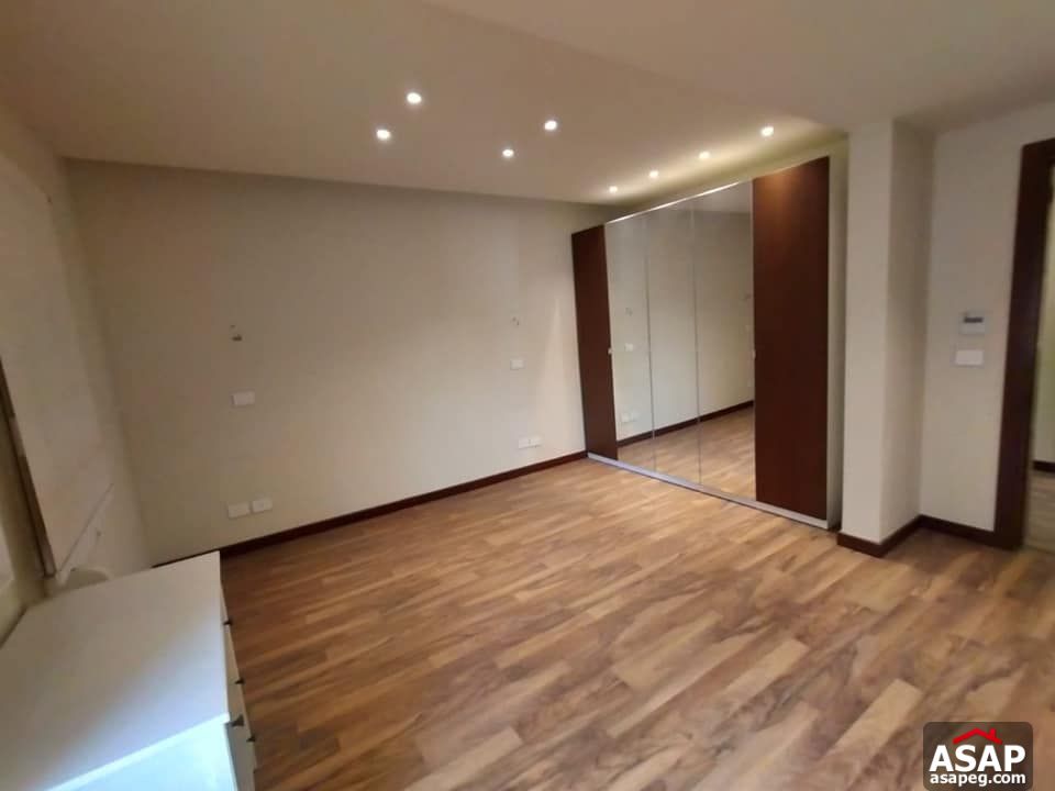 Apartment with Nile View in Zamalek Apartment with Nile View in Zamalek