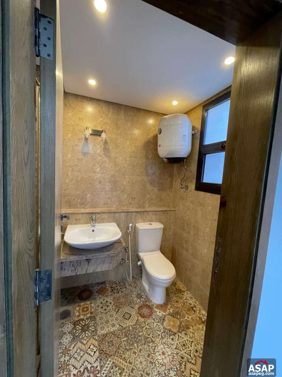 Apartment for Rent in Eastown Apartment for Rent in Eastown