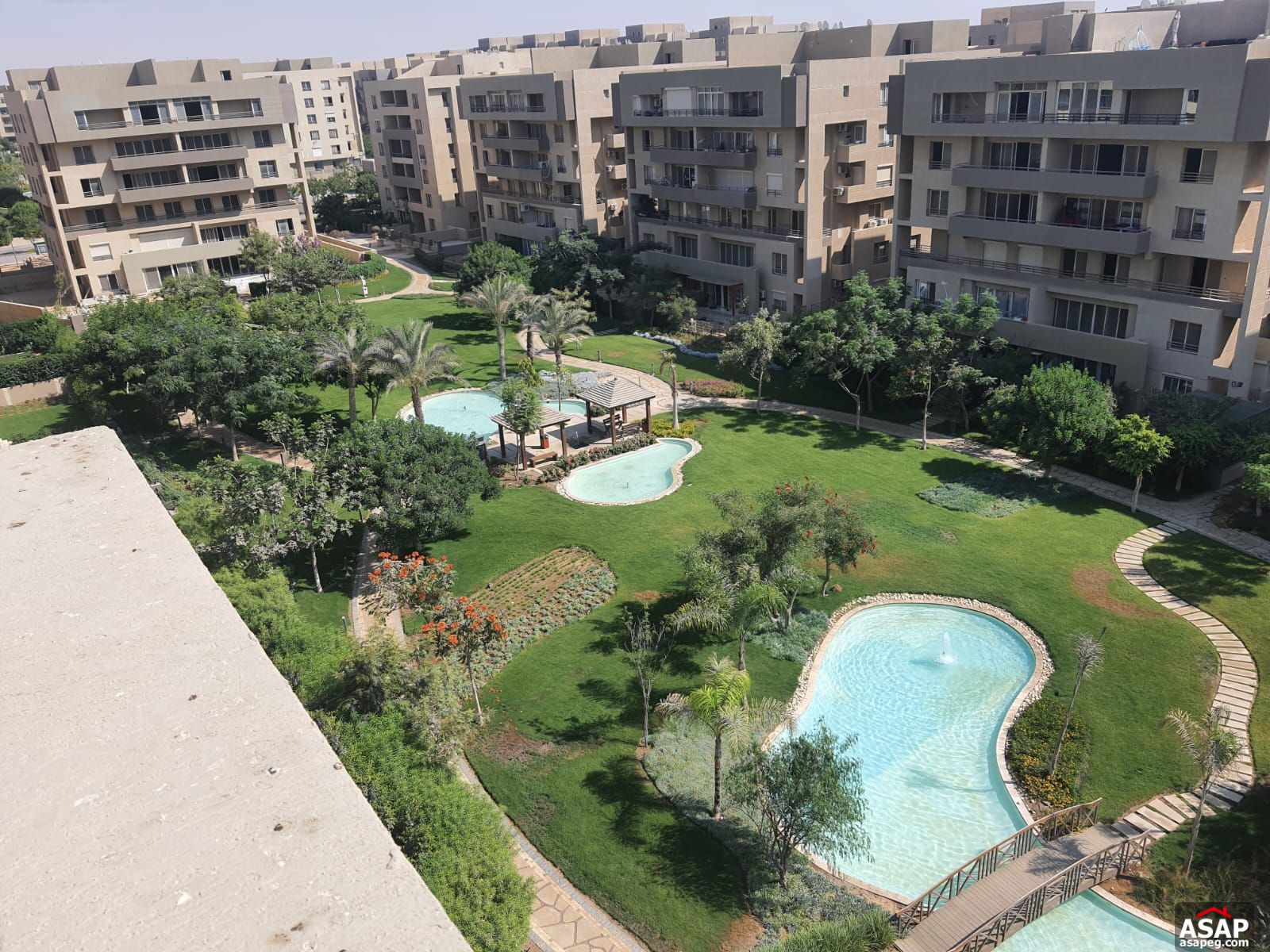 Apartment for Sale in the Square Compound