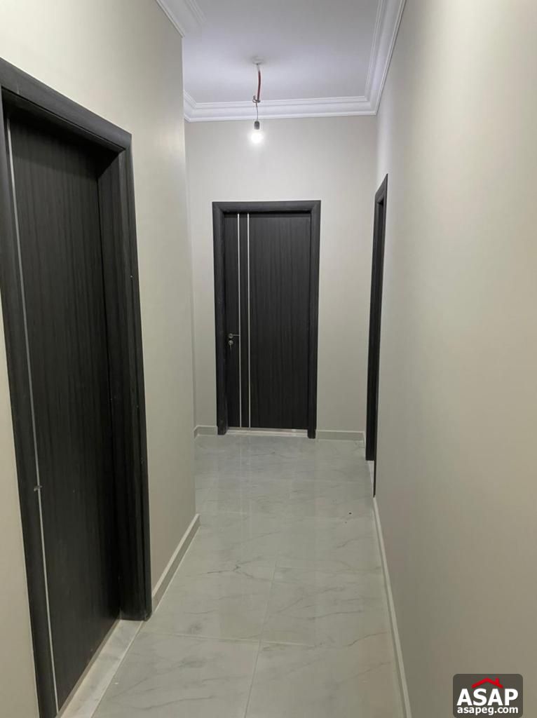 Duplex with Garden for Sale in Village Avenue Duplex with Garden for Sale in Village Avenue