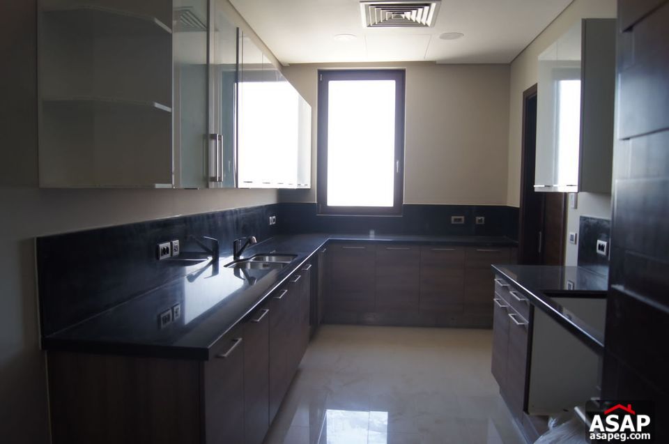 Apartment for Rent in Sheikh Zayed Apartment for Rent in Sheikh Zayed