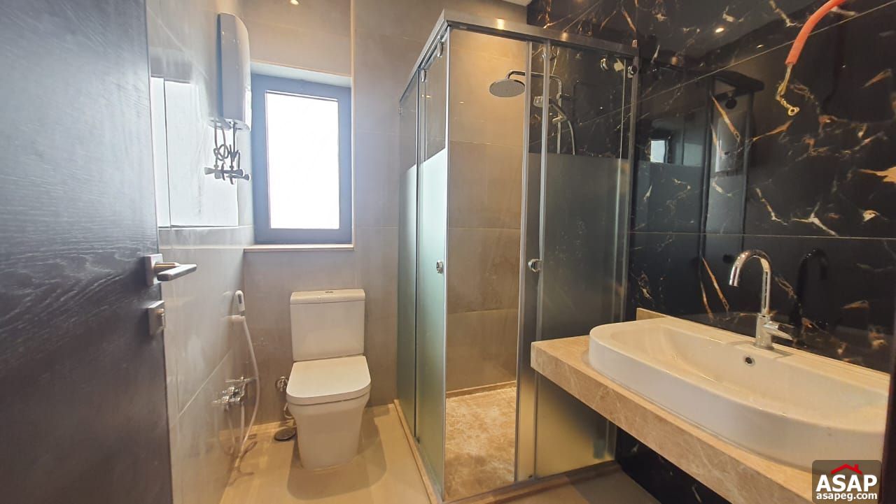 Apartment with Lake View for Rent in Lake View Residence Apartment with Lake View for Rent in Lake View Residence