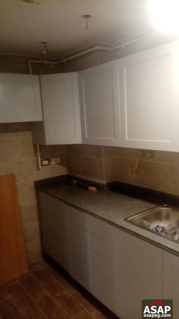 Apartment for Rent in Hyde Park Compound