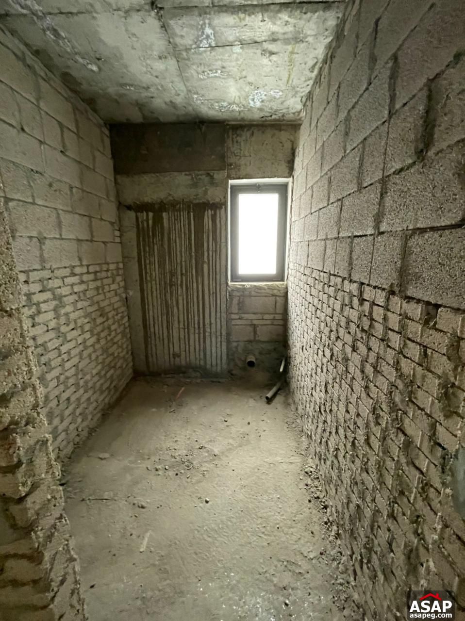 Penthouse for Sale in Lake View Residence Penthouse for Sale in Lake View Residence