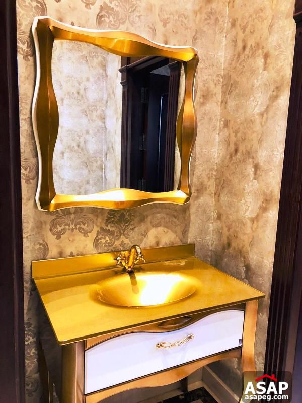 Luxury Villa for Rent in Swan Lake Luxury Villa for Rent in Swan Lake