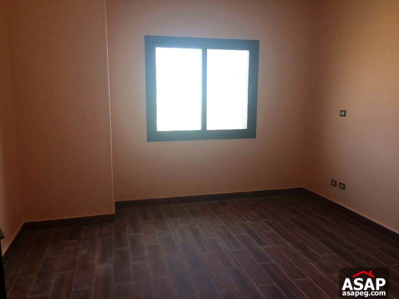 Apartment for Rent with Park View in Eastown