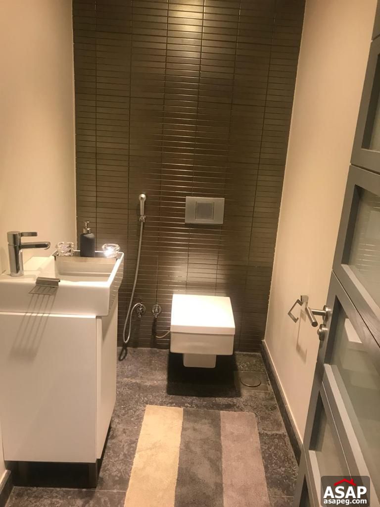 Apartment for Sale in The WaterWay Compound