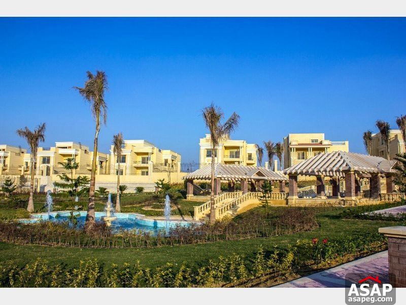 Villa for sale in Fountain Park New Cairo