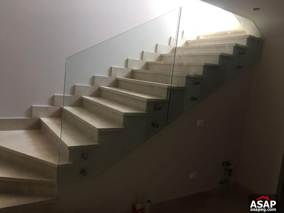 Town House for Rent in Palm Hills Town House for Rent in Palm Hills