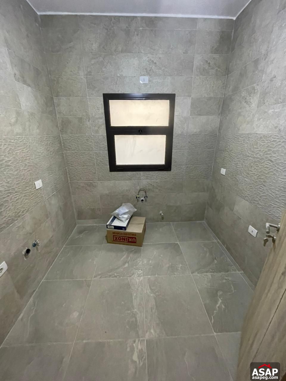 Finished Penthouse for Sale in Fifth Square Finished Penthouse for Sale in Fifth Square