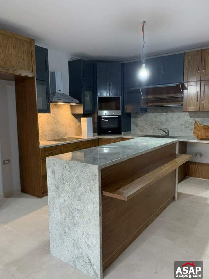 Apartment for Rent in Regents Park Compound