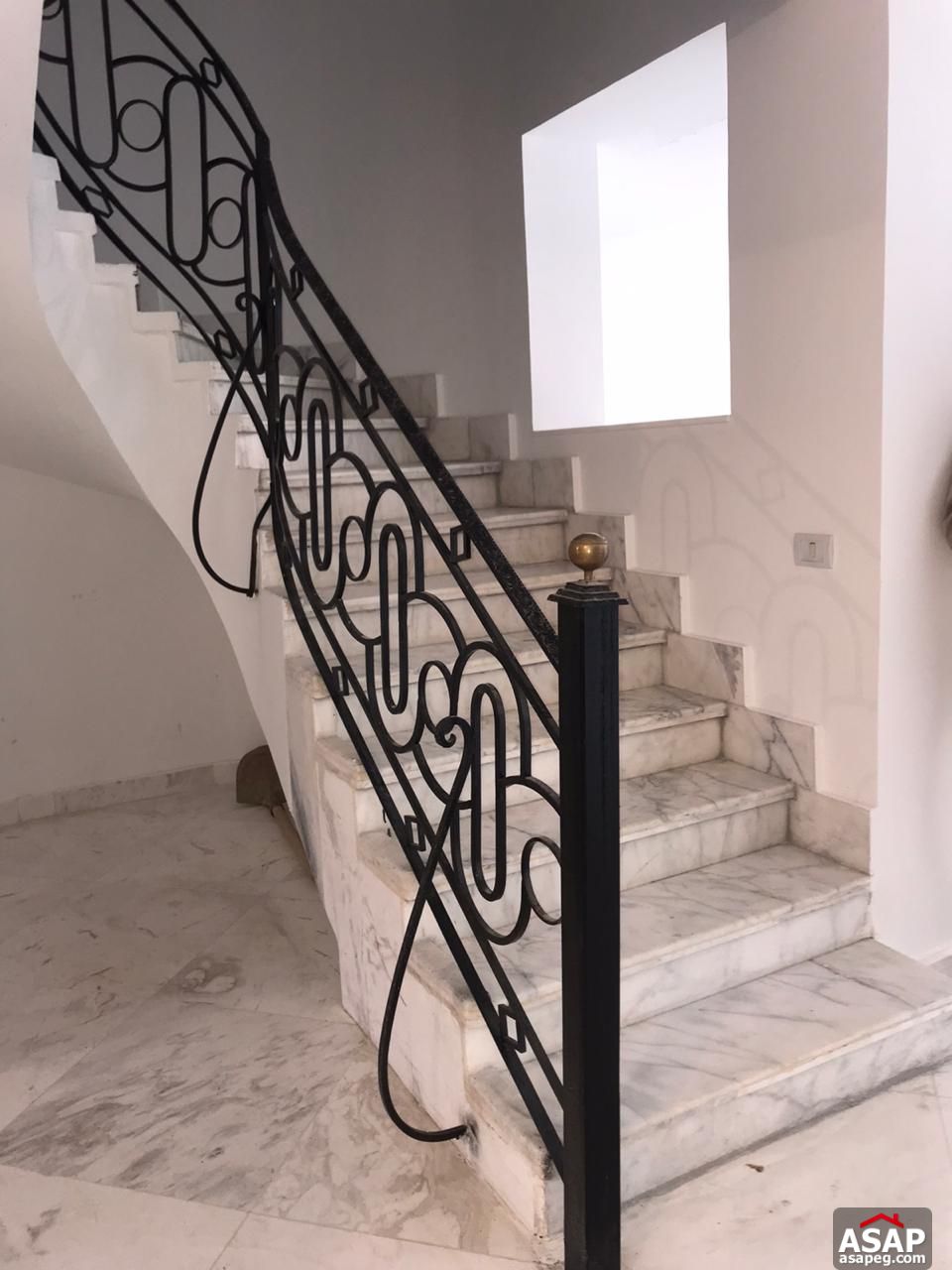 Twin House with Garden for Rent in Bellagio Compound Twin House with Garden for Rent in Bellagio Compound