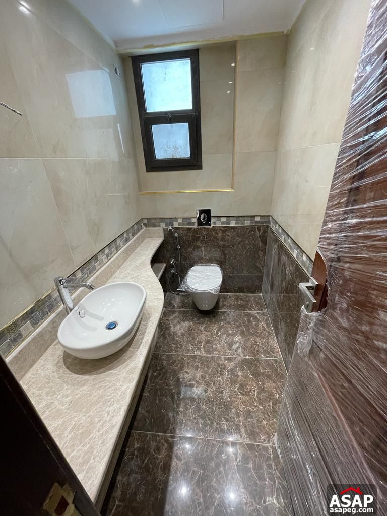 Duplex for Rent in eastown Sodic