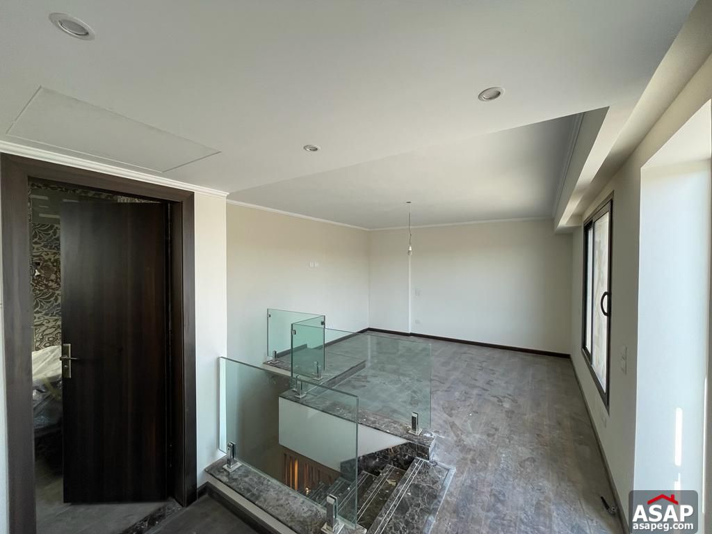 Triplex for Rent in Eastown Sodic Triplex for Rent in Eastown Sodic