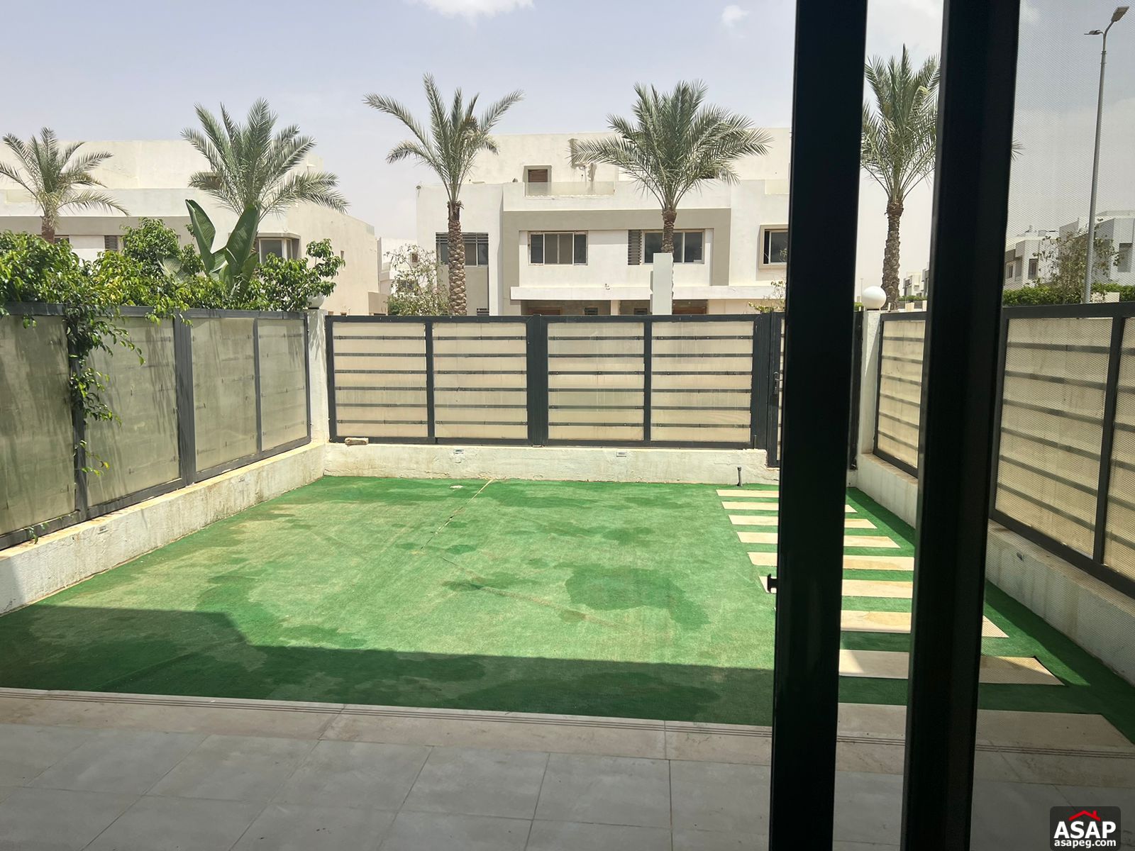 Furnished Town House for Rent in Hyde Park Furnished Town House for Rent in Hyde Park