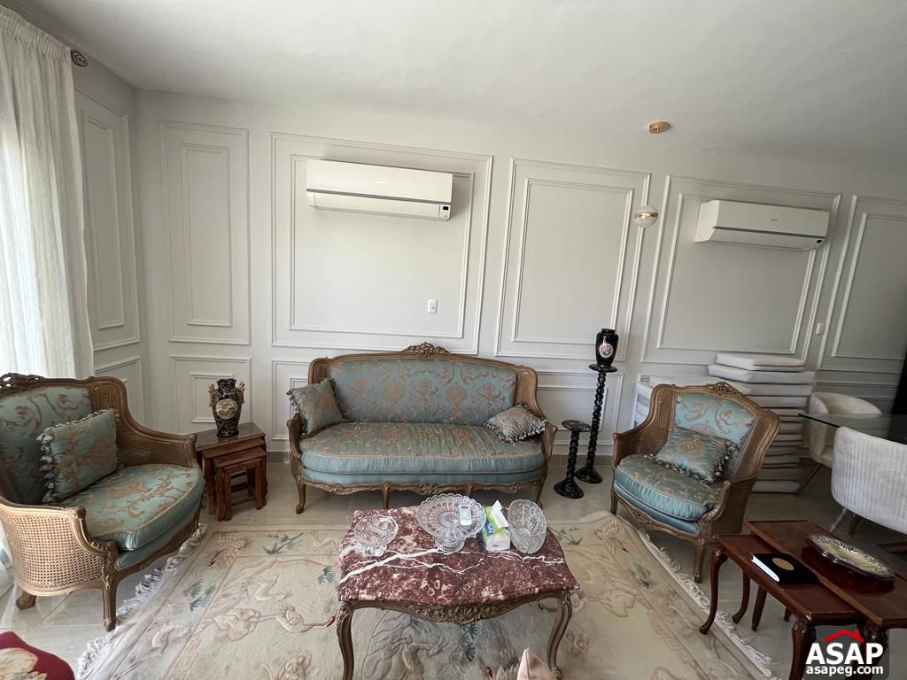 Town House for Rent in Hyde Park Town House for Rent in Hyde Park