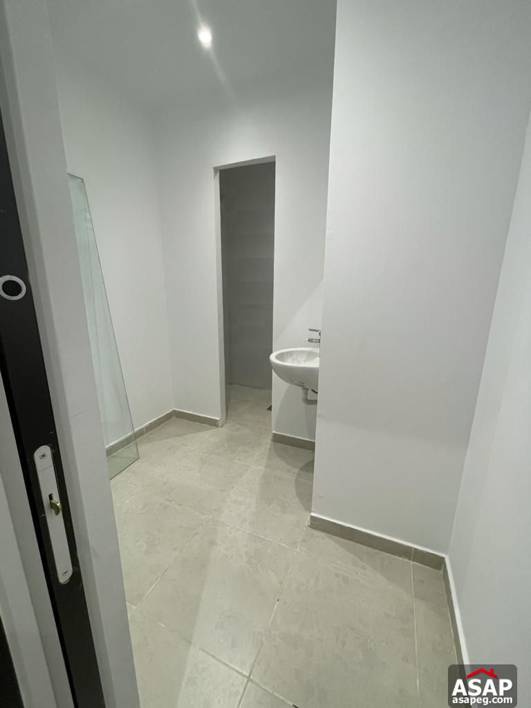 Finished Apartment for Sale in Beverly Hills Finished Apartment for Sale in Beverly Hills