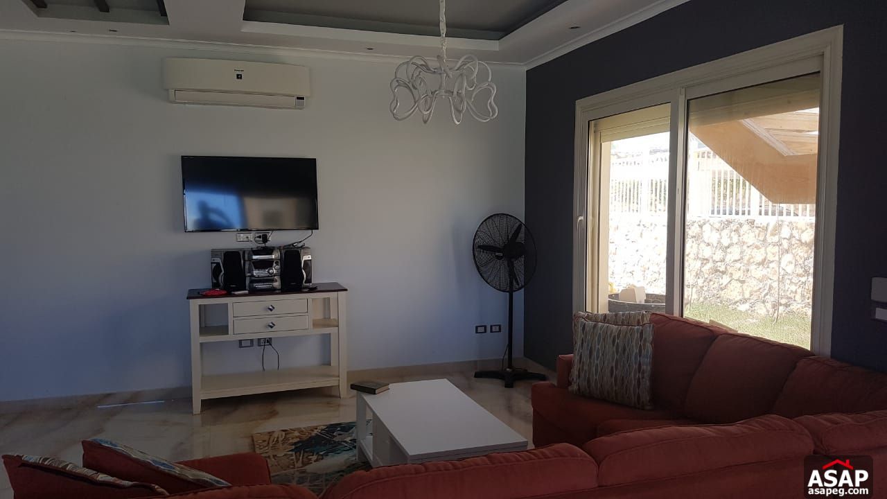 Villa for Sale in North Coast - Hacienda White Villa for Sale in North Coast - Hacienda White